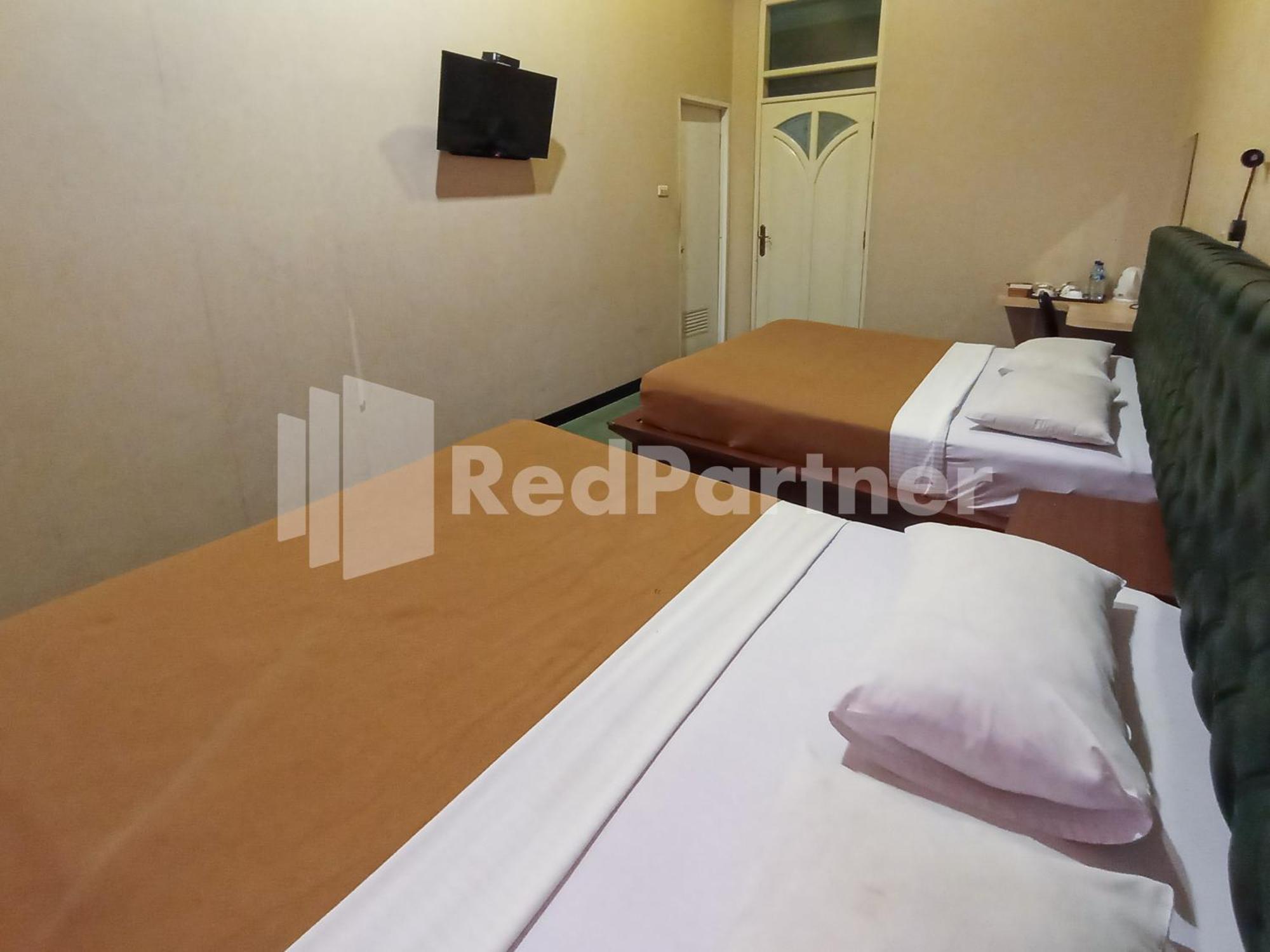 Nillo Hotel Kebumen Mitra Reddoorz Екстер'єр фото