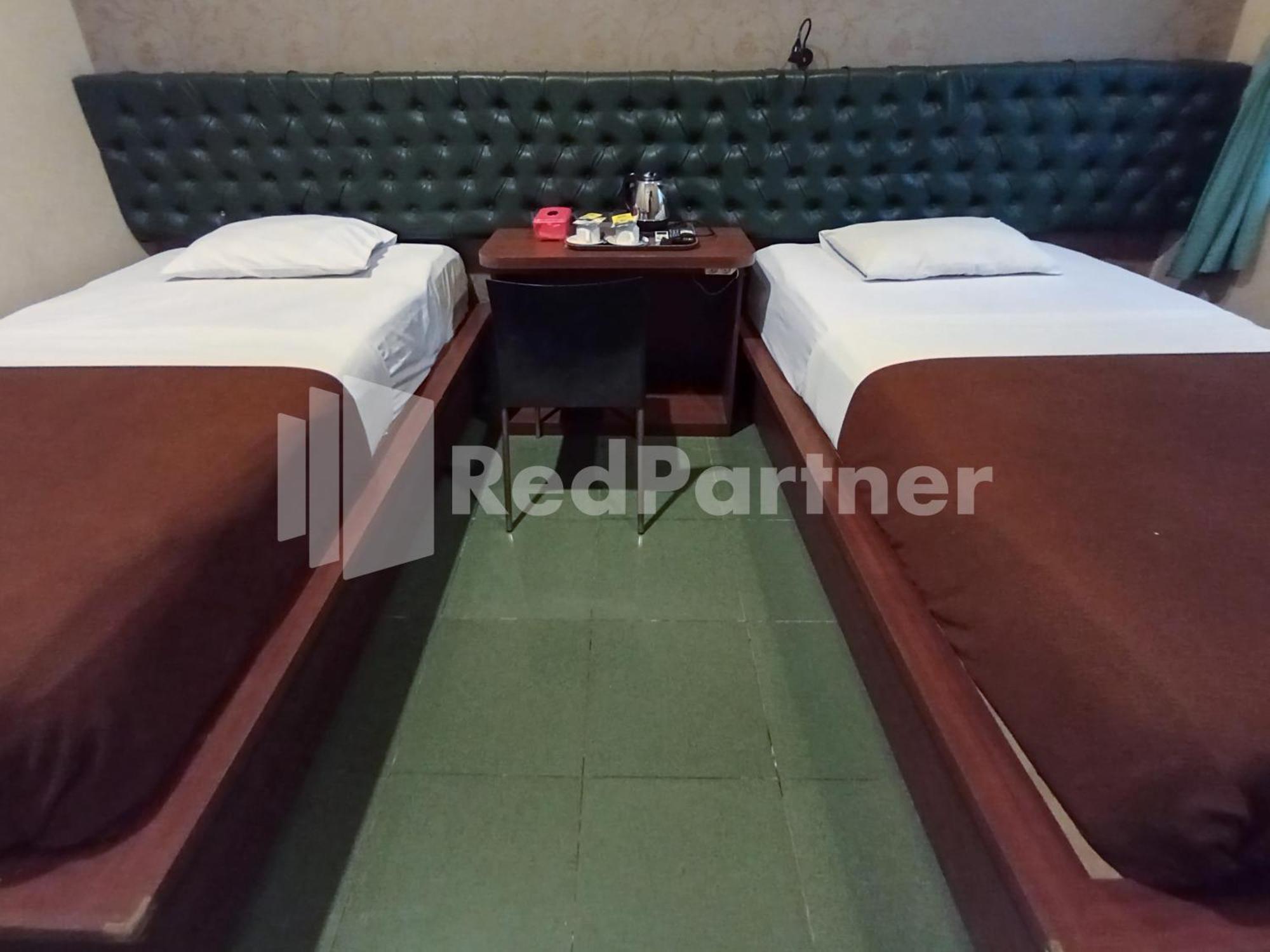 Nillo Hotel Kebumen Mitra Reddoorz Екстер'єр фото