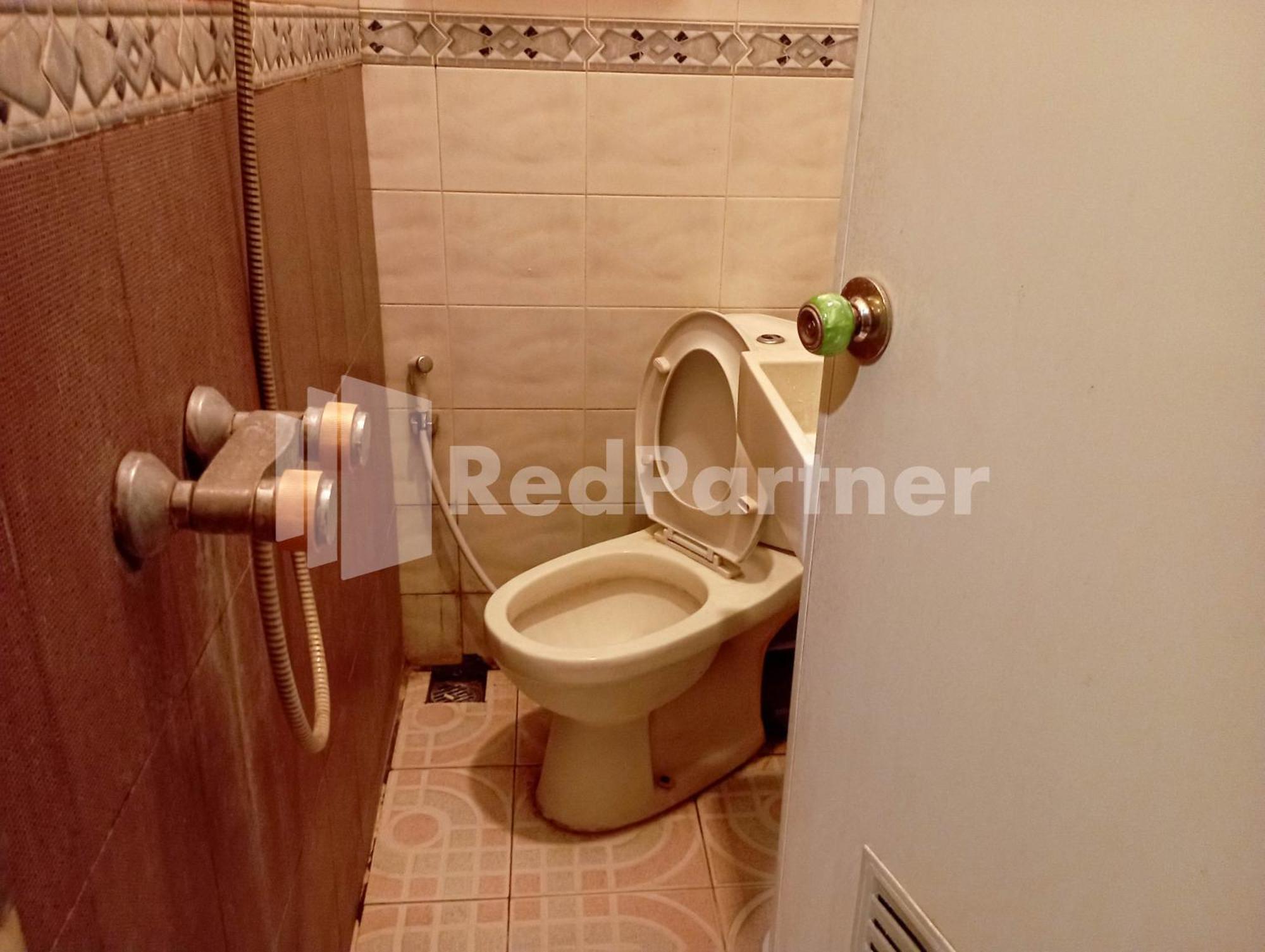 Nillo Hotel Kebumen Mitra Reddoorz Екстер'єр фото