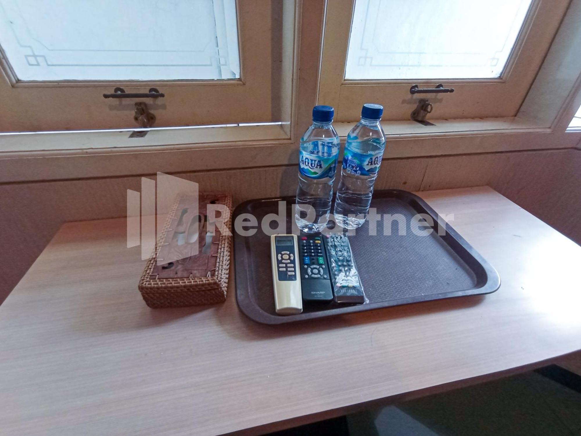 Nillo Hotel Kebumen Mitra Reddoorz Екстер'єр фото